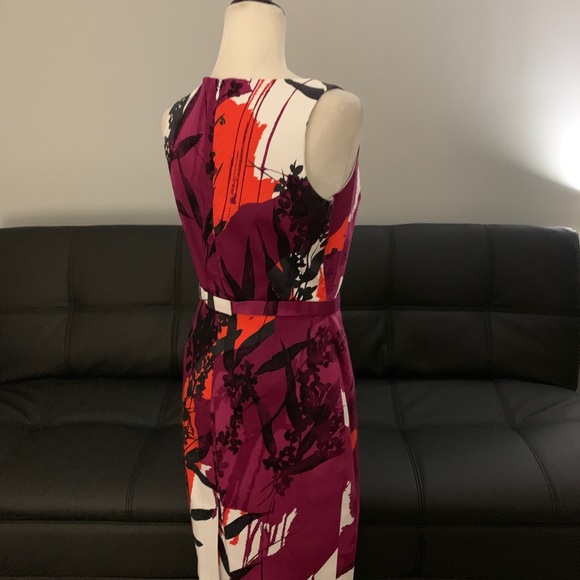 Tahari print dress fitted - Picture 4 of 5